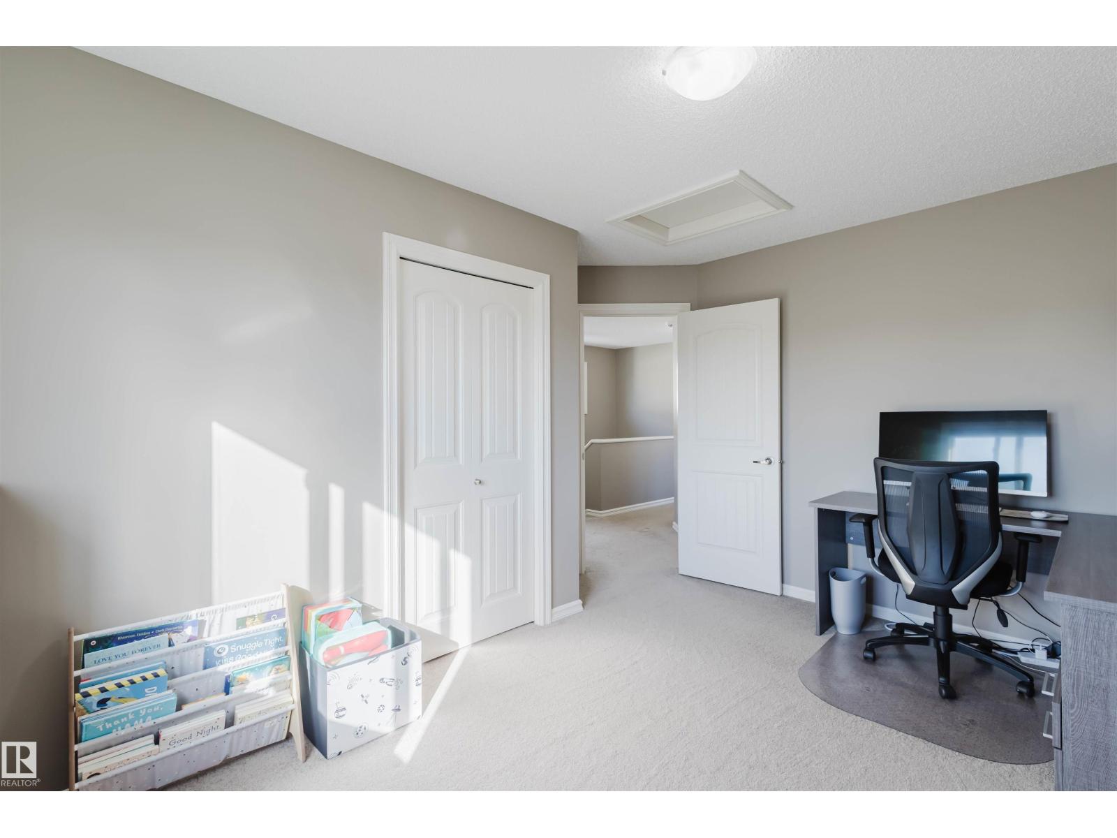 9428 212 St Nw, Edmonton, Alberta  T5T 4R3 - Photo 19 - E4460404