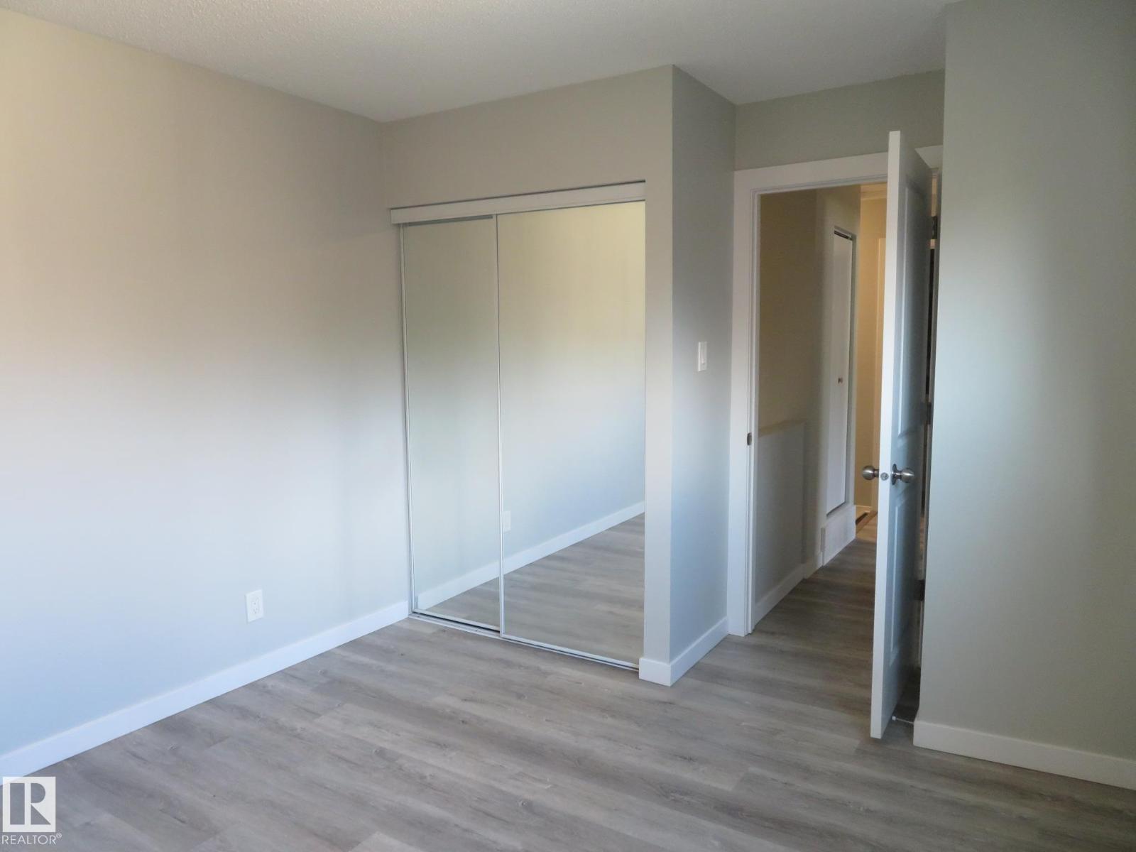 120 Kaskitayo Ct Nw, Edmonton, Alberta  T6J 3T3 - Photo 12 - E4460405
