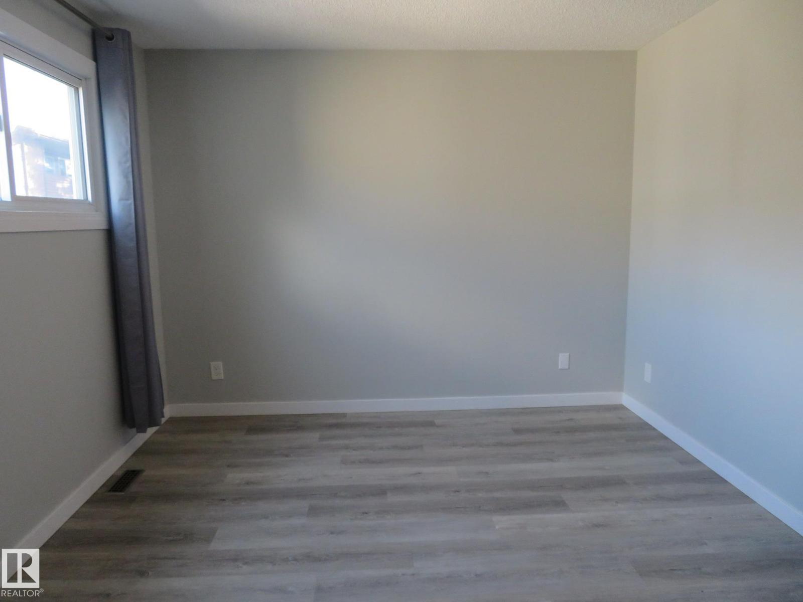 120 Kaskitayo Ct Nw, Edmonton, Alberta  T6J 3T3 - Photo 8 - E4460405