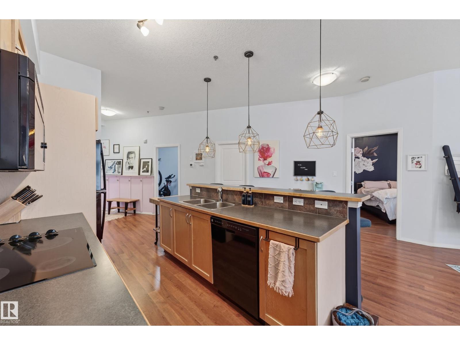#416 10147 112 St Nw, Edmonton, Alberta  T6E 6C6 - Photo 11 - E4460406