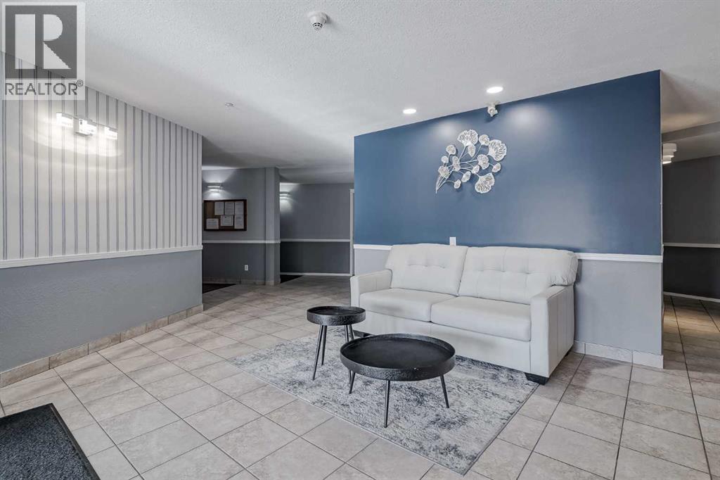 6118, 6000 Somervale Court Sw, Calgary, Alberta  T2Y 4J4 - Photo 6 - A2259397