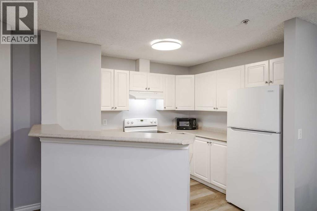 6118, 6000 Somervale Court Sw, Calgary, Alberta  T2Y 4J4 - Photo 15 - A2259397