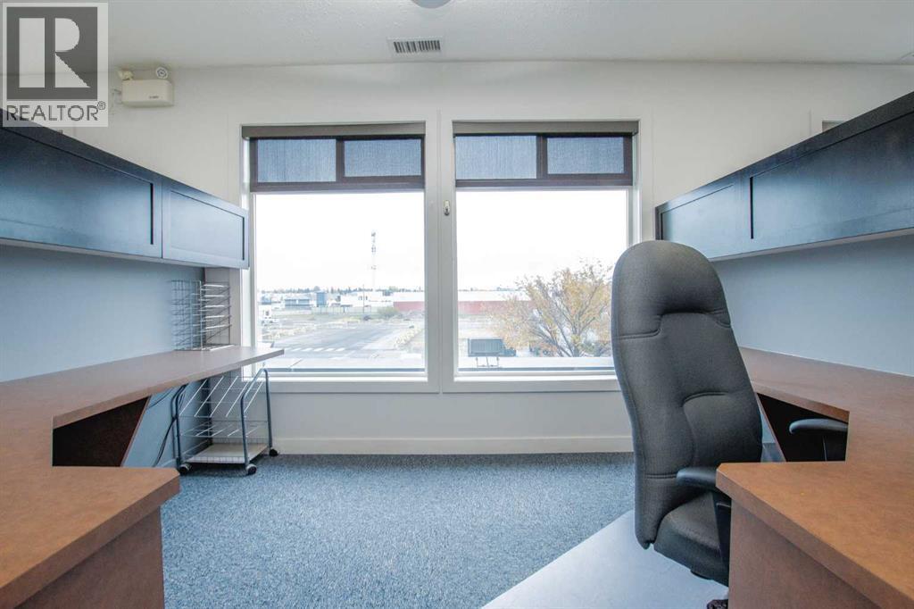 201, 10126 120 Avenue, Grande Prairie, Alberta  T8V 8H9 - Photo 28 - A2261334