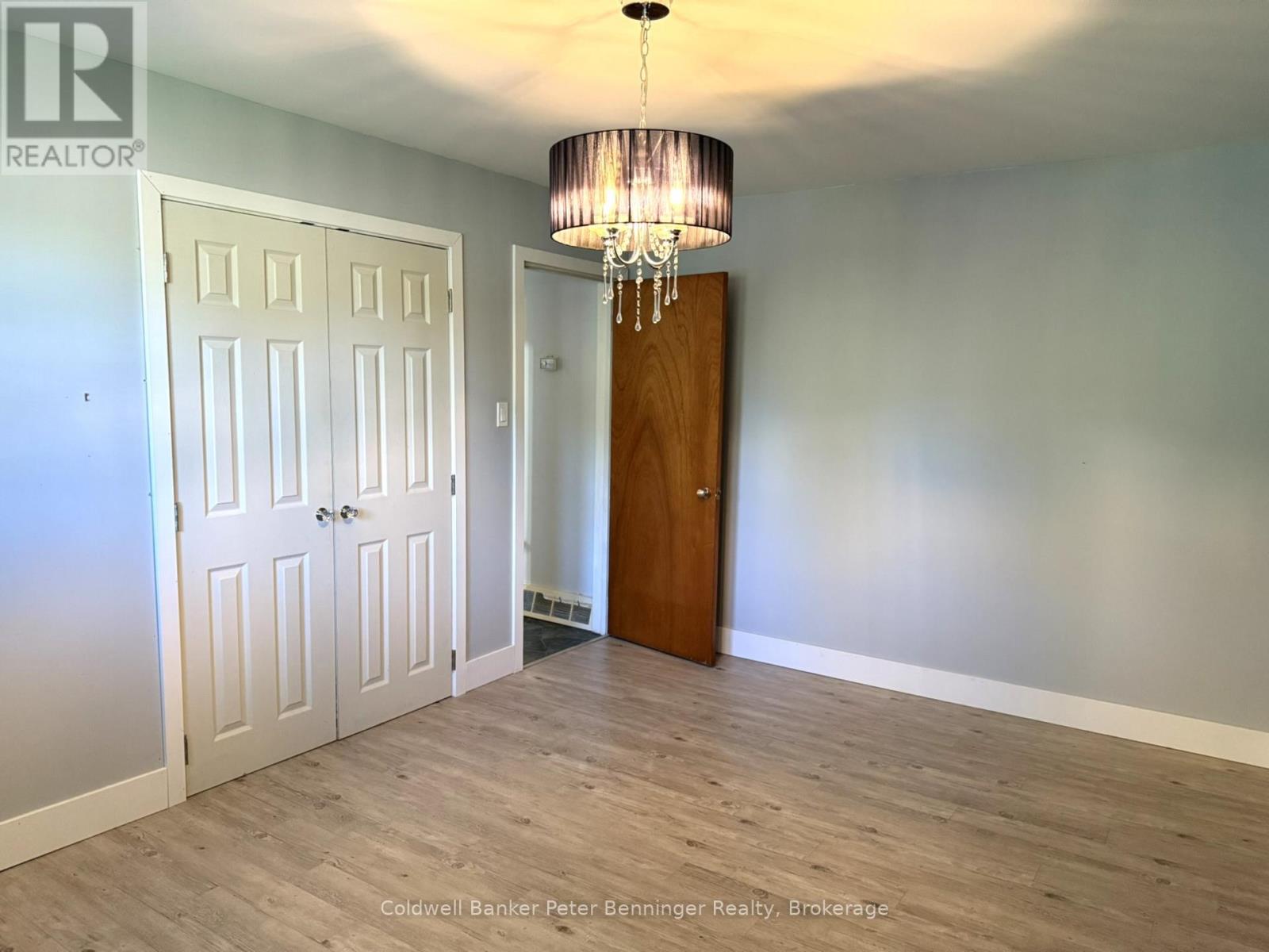 2 Elgin Street, Brockton, Ontario  N0G 2V0 - Photo 15 - X12438159