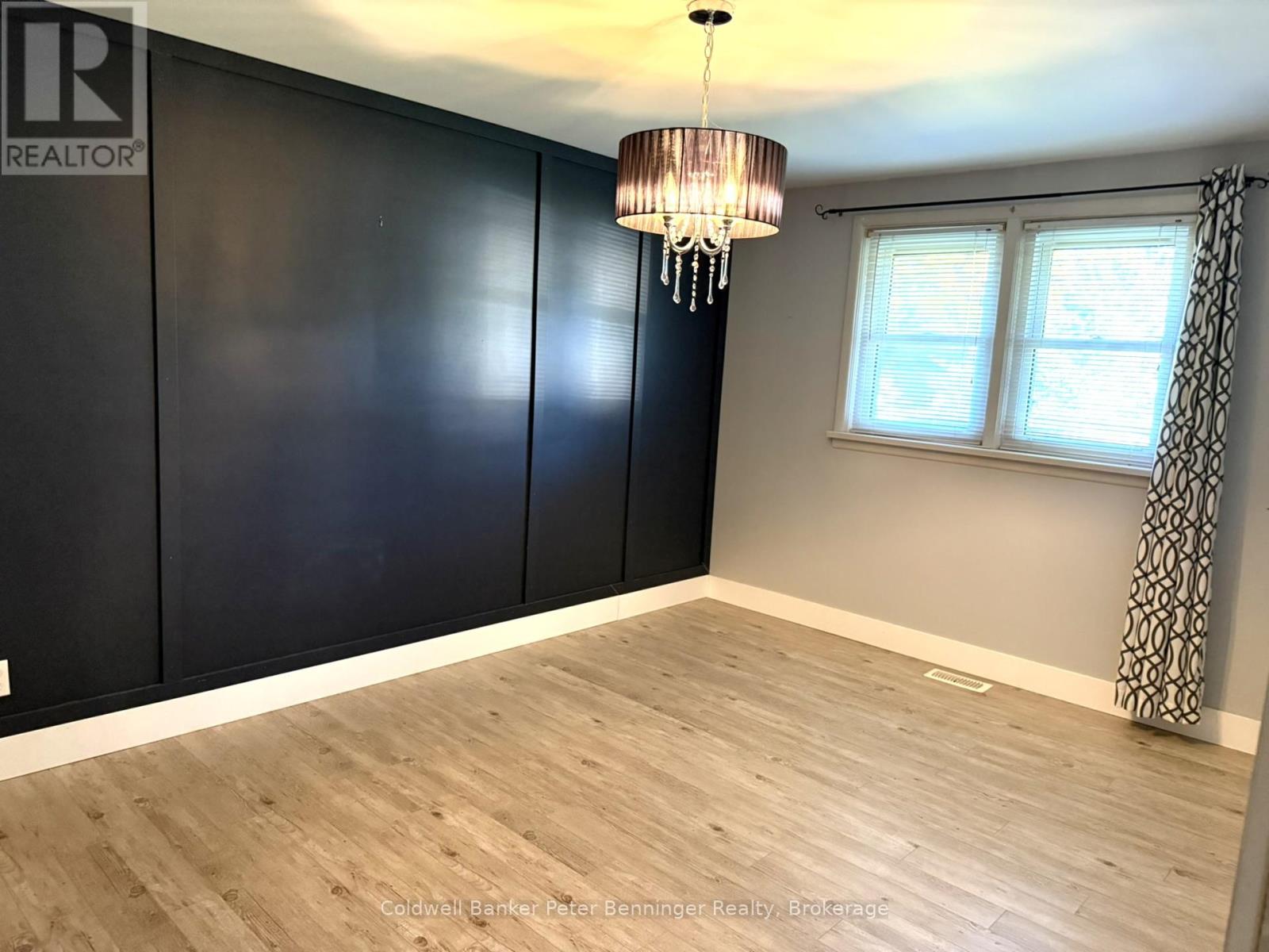 2 Elgin Street, Brockton, Ontario  N0G 2V0 - Photo 16 - X12438159