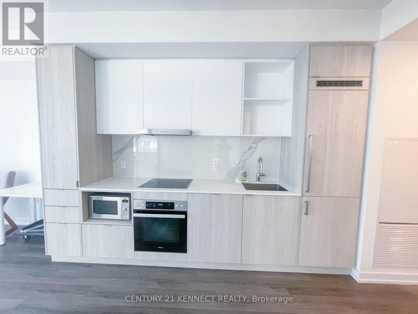 5212 - 138 Downes Street, Toronto, Ontario  M5E 0E4 - Photo 11 - C12440019