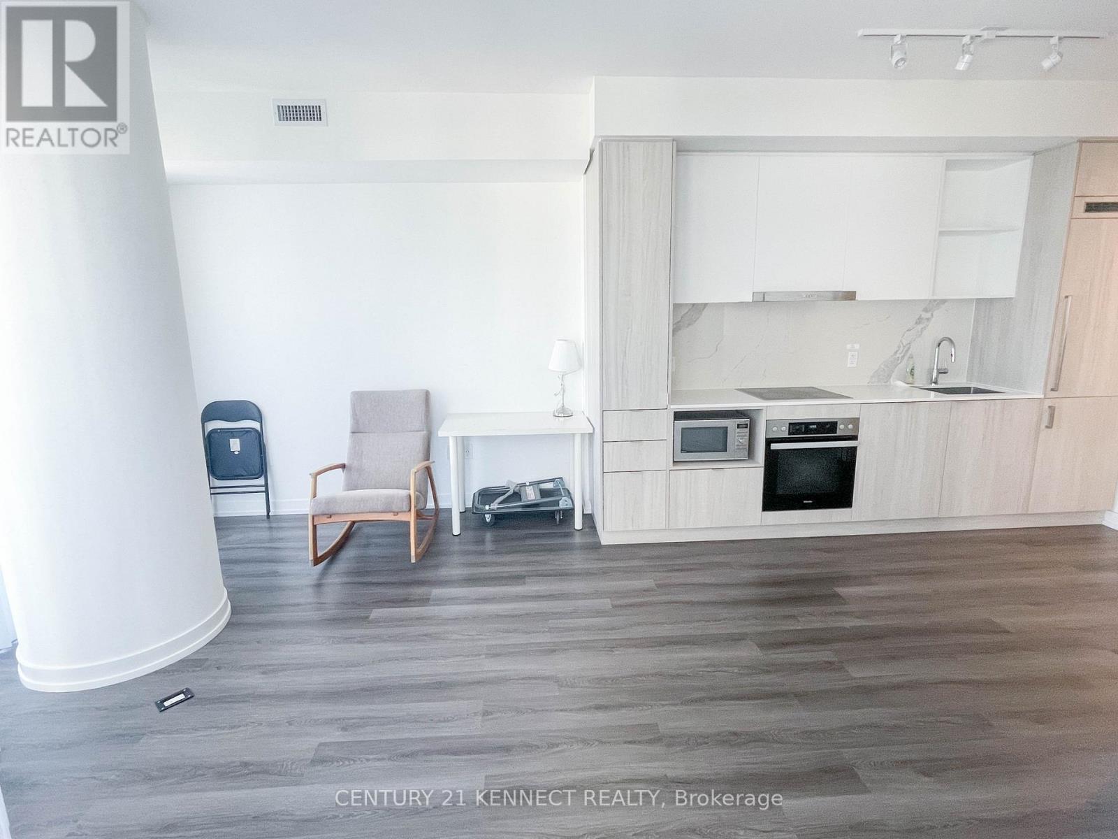 5212 - 138 Downes Street, Toronto, Ontario  M5E 0E4 - Photo 13 - C12440019