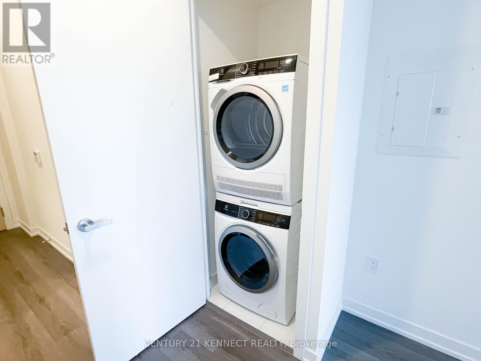 5212 - 138 Downes Street, Toronto, Ontario  M5E 0E4 - Photo 20 - C12440019