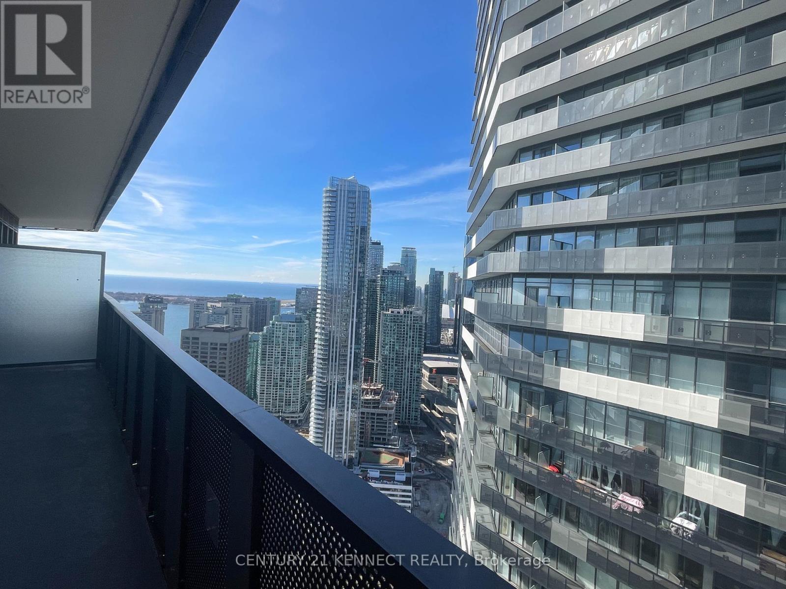 5212 - 138 Downes Street, Toronto, Ontario  M5E 0E4 - Photo 21 - C12440019