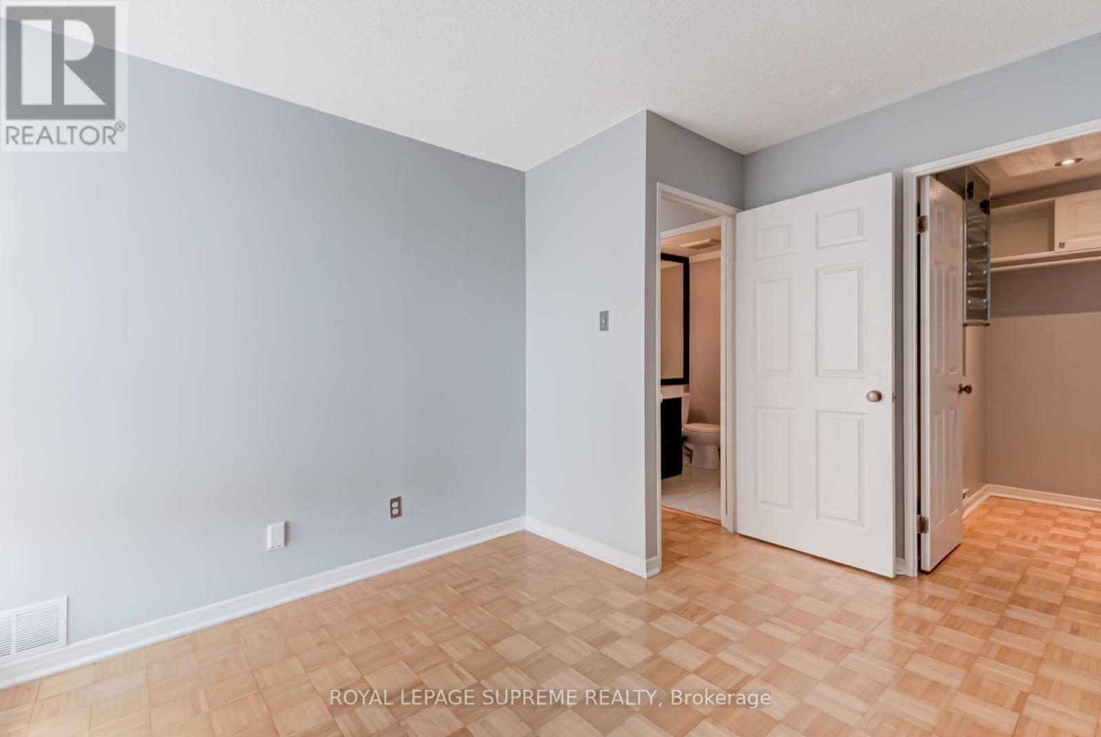 607 - 80 Charles Street E, Toronto, Ontario  M4Y 2W6 - Photo 17 - C12440055