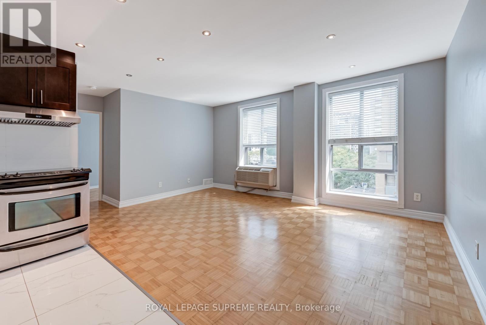 607 - 80 Charles Street E, Toronto, Ontario  M4Y 2W6 - Photo 8 - C12440055