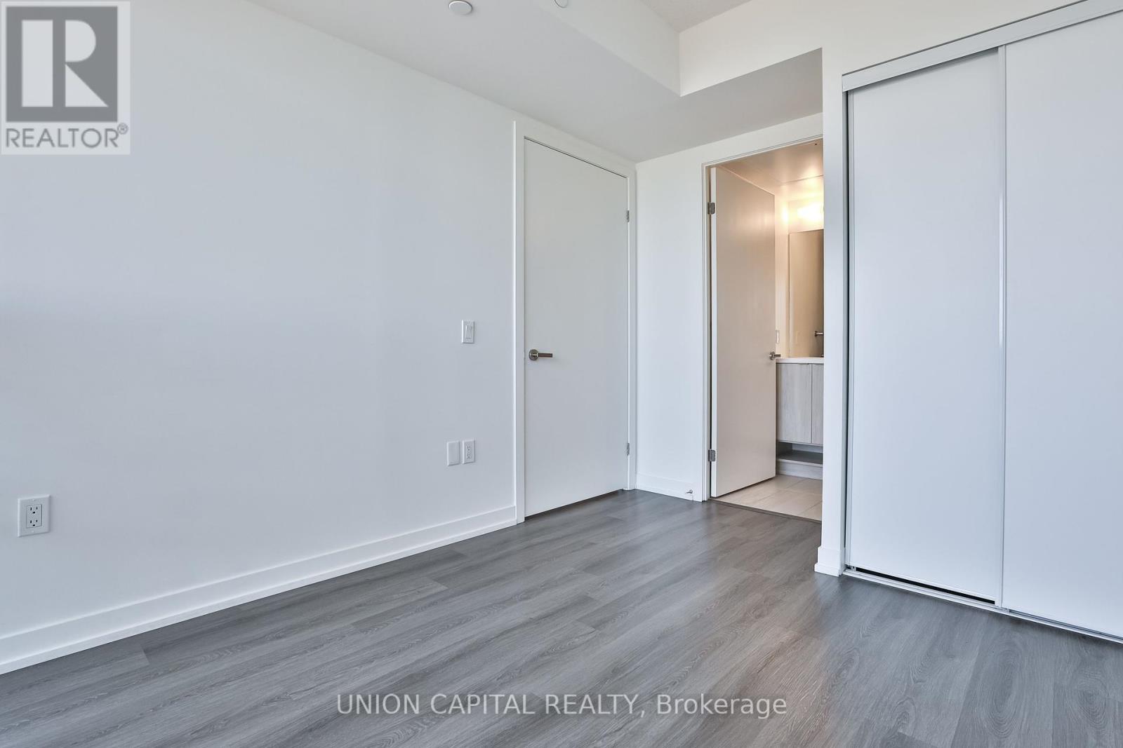 4602 - 138 Downes Street, Toronto, Ontario  M5E 0E4 - Photo 14 - C12440070