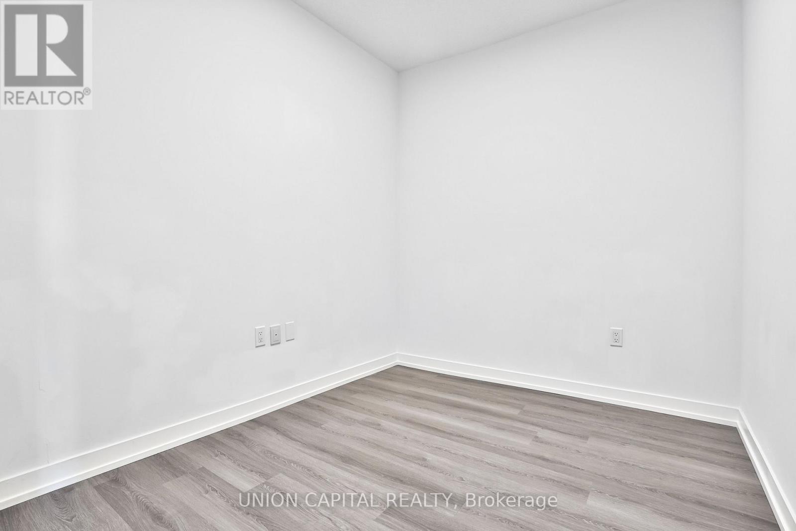 4602 - 138 Downes Street, Toronto, Ontario  M5E 0E4 - Photo 17 - C12440070
