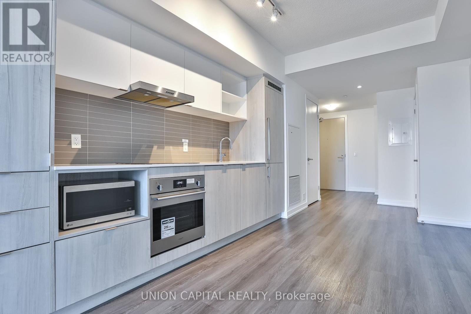 4602 - 138 Downes Street, Toronto, Ontario  M5E 0E4 - Photo 4 - C12440070