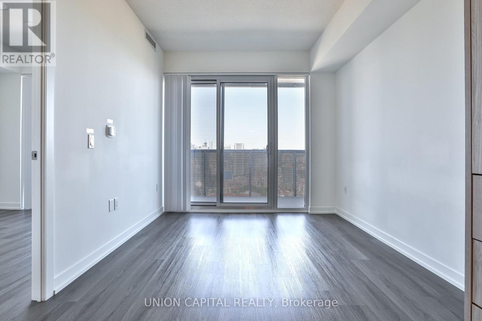 4602 - 138 Downes Street, Toronto, Ontario  M5E 0E4 - Photo 8 - C12440070