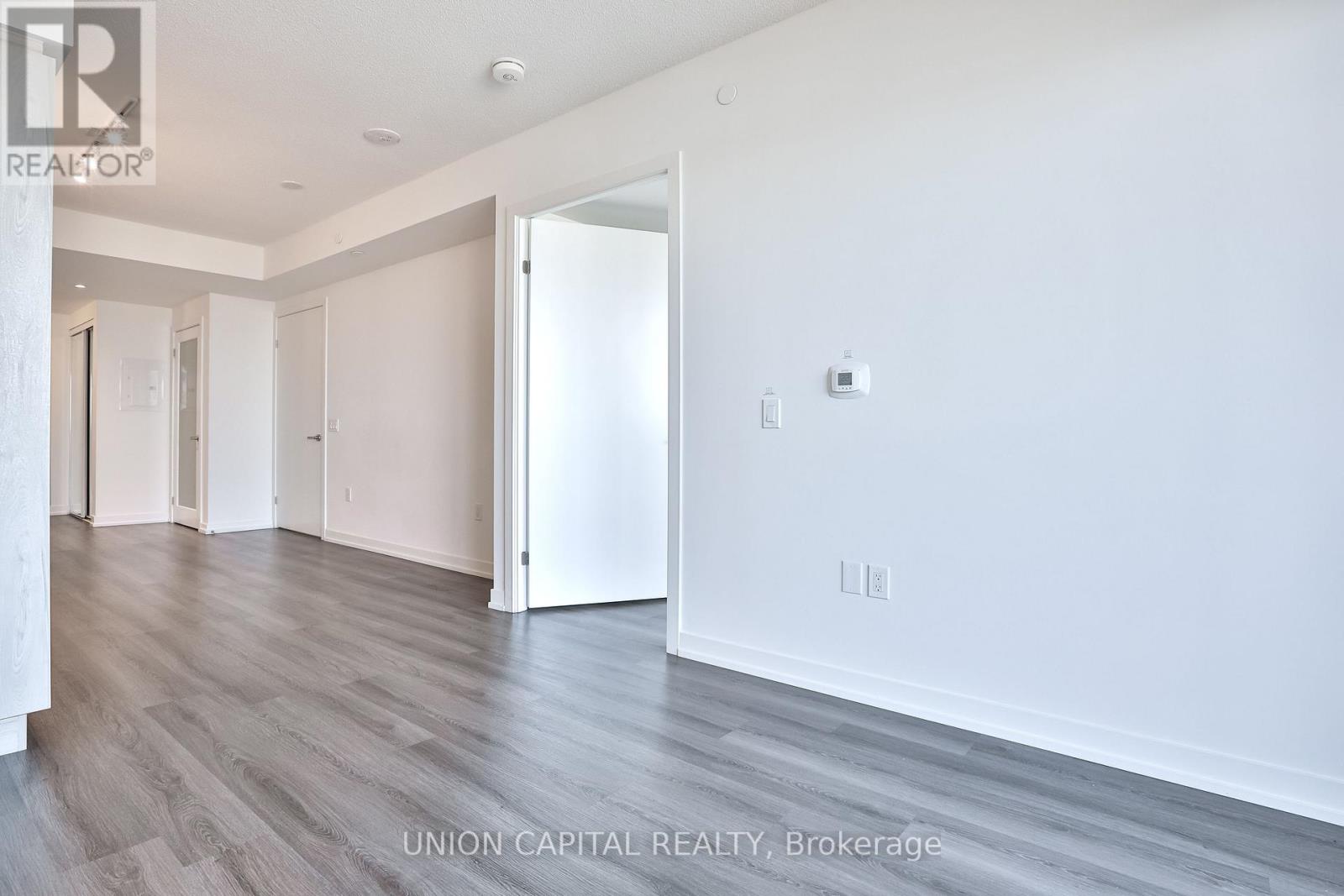 4602 - 138 Downes Street, Toronto, Ontario  M5E 0E4 - Photo 9 - C12440070