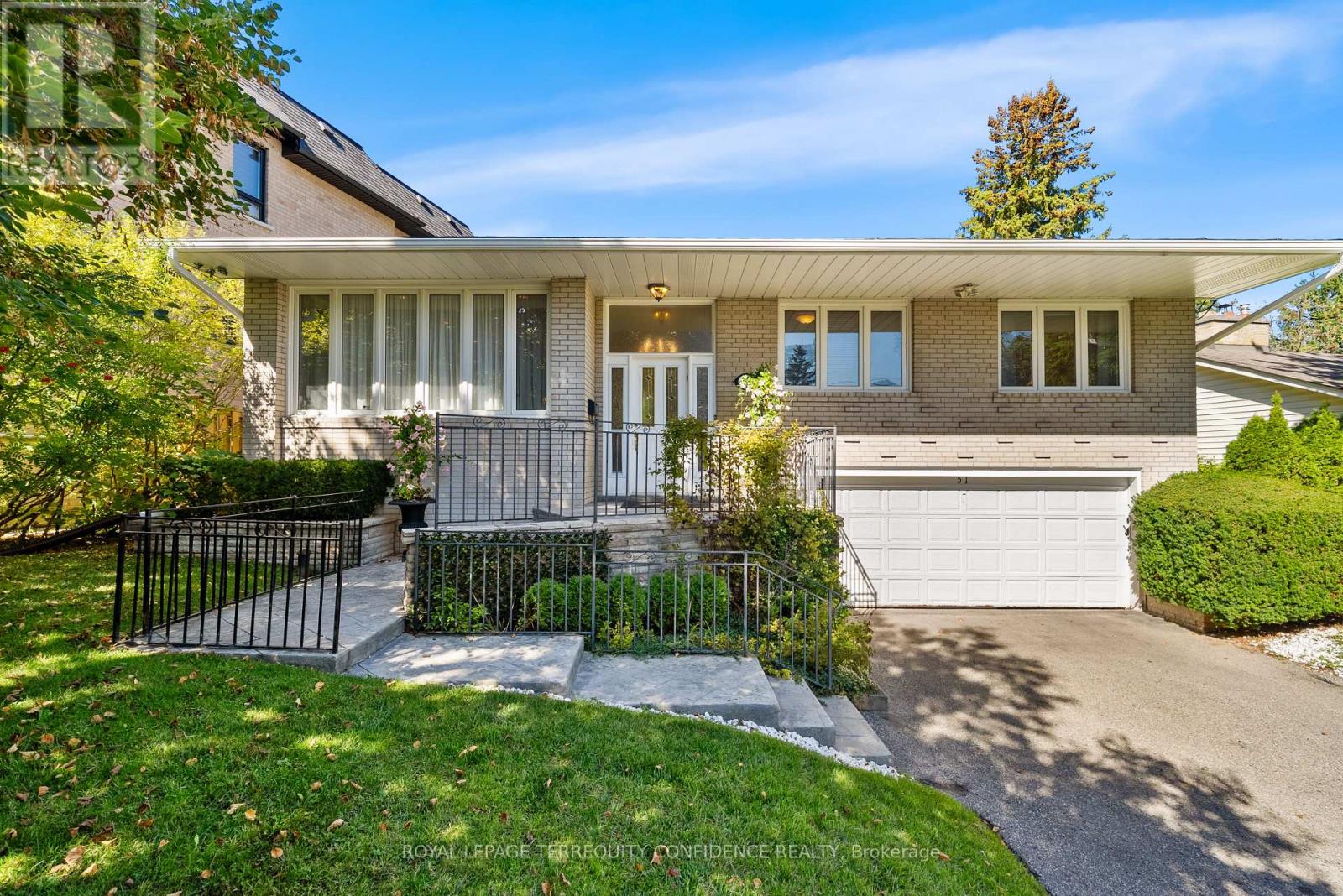 51 Ravenscroft Circle, Toronto, Ontario  M2K 1X1 - Photo 1 - C12440078