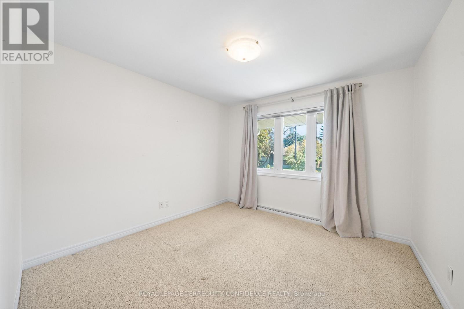 51 Ravenscroft Circle, Toronto, Ontario  M2K 1X1 - Photo 22 - C12440078