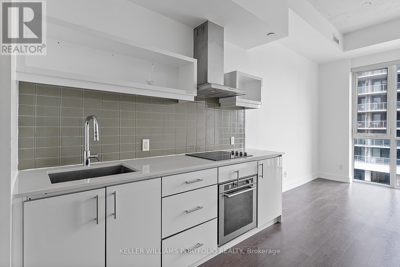 1104 - 75 The Donway W, Toronto, Ontario  M3C 2E9 - Photo 11 - C12440095
