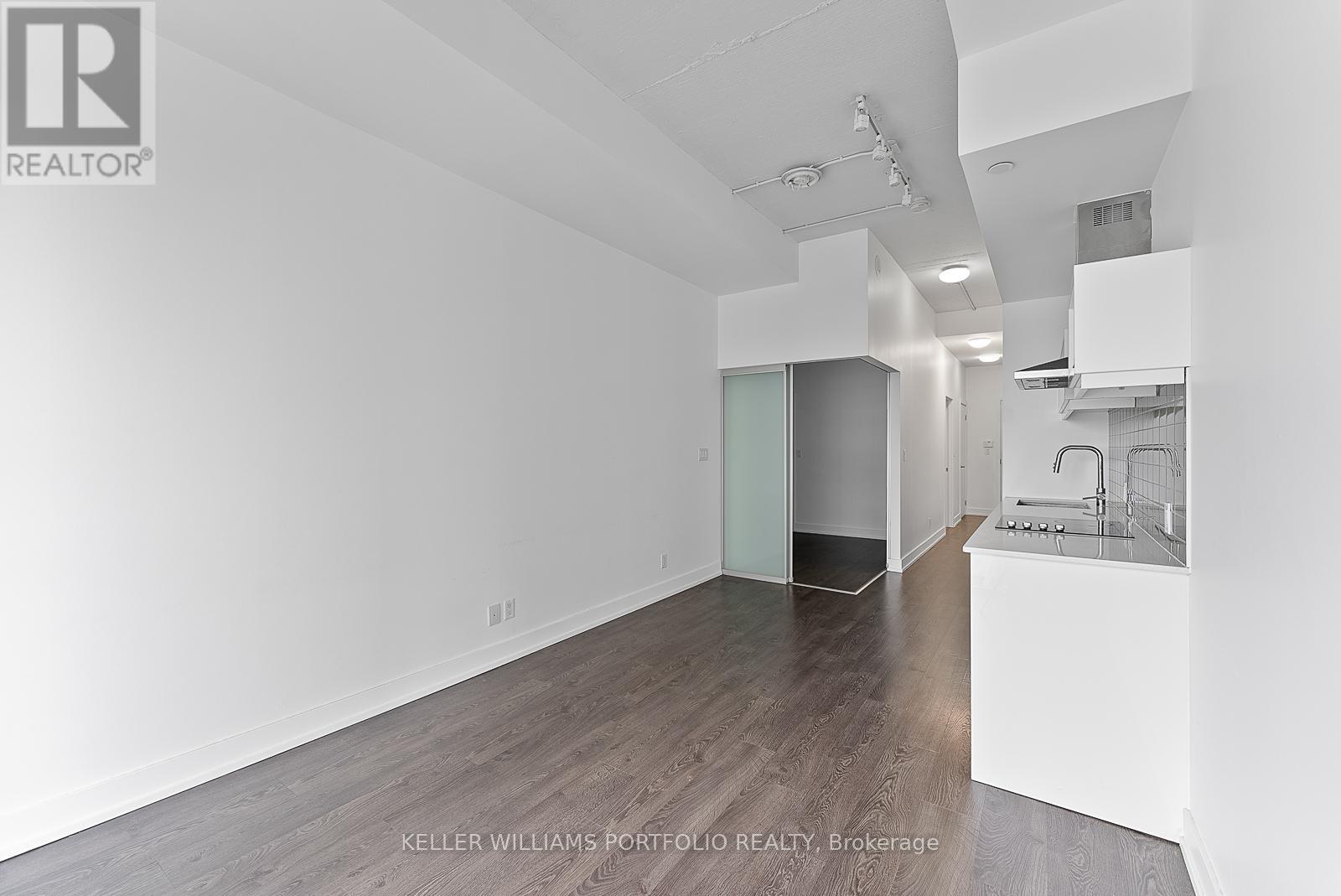 1104 - 75 The Donway W, Toronto, Ontario  M3C 2E9 - Photo 17 - C12440095