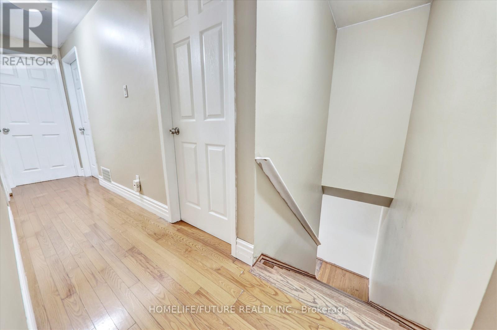 97 Dunsfold Drive, Toronto, Ontario  M1B 1T5 - Photo 16 - E12440033