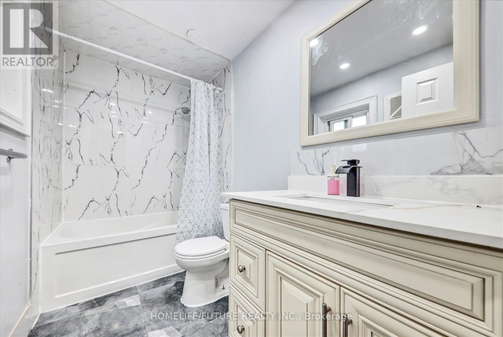 97 Dunsfold Drive, Toronto, Ontario  M1B 1T5 - Photo 19 - E12440033