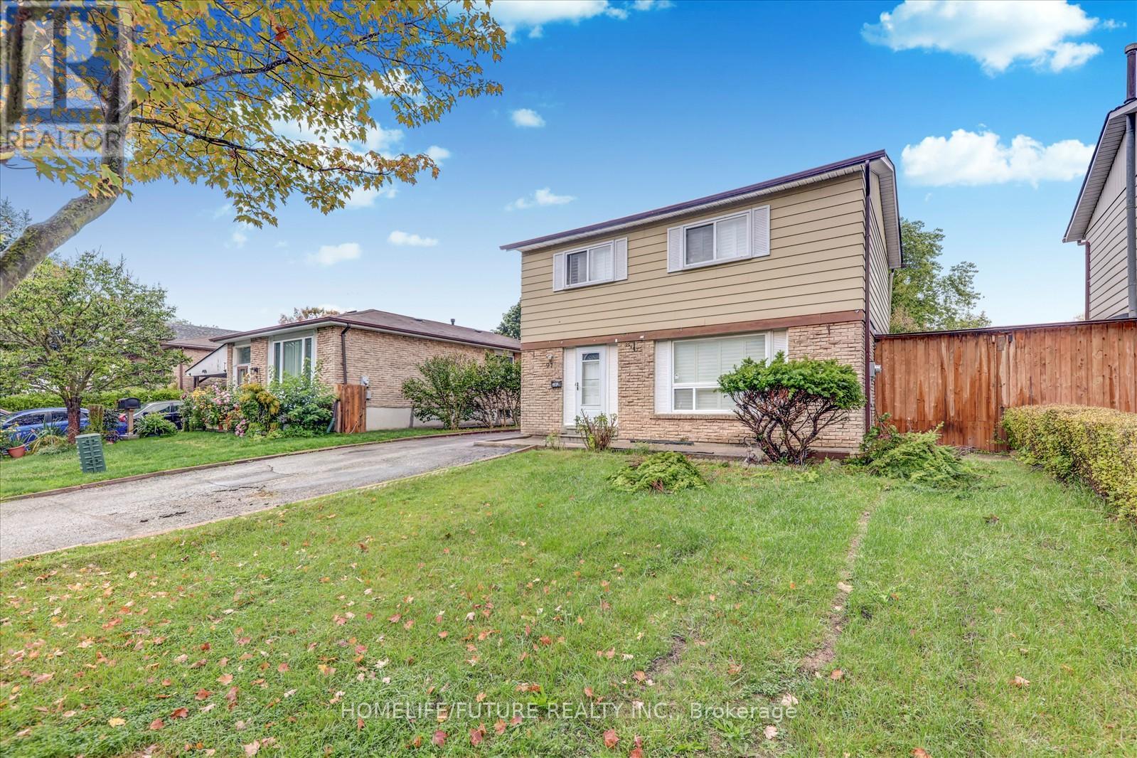 97 Dunsfold Drive, Toronto, Ontario  M1B 1T5 - Photo 4 - E12440033