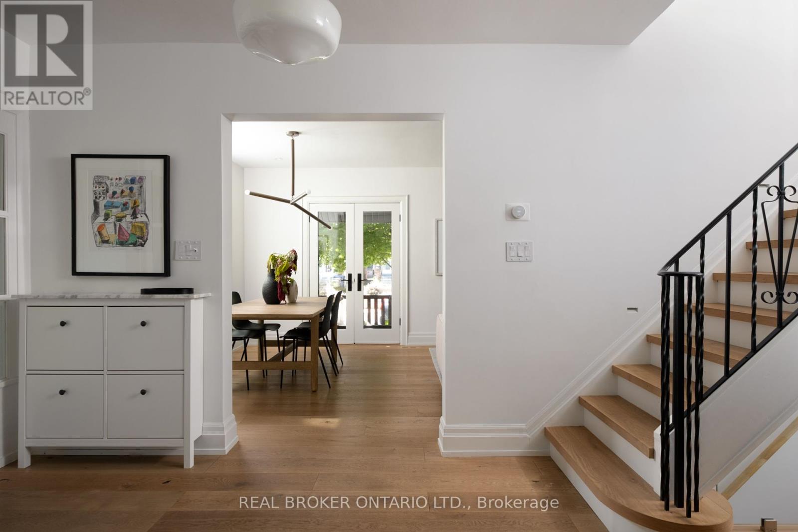 5 Wembley Drive, Toronto, Ontario  M4L 3C9 - Photo 10 - E12440054