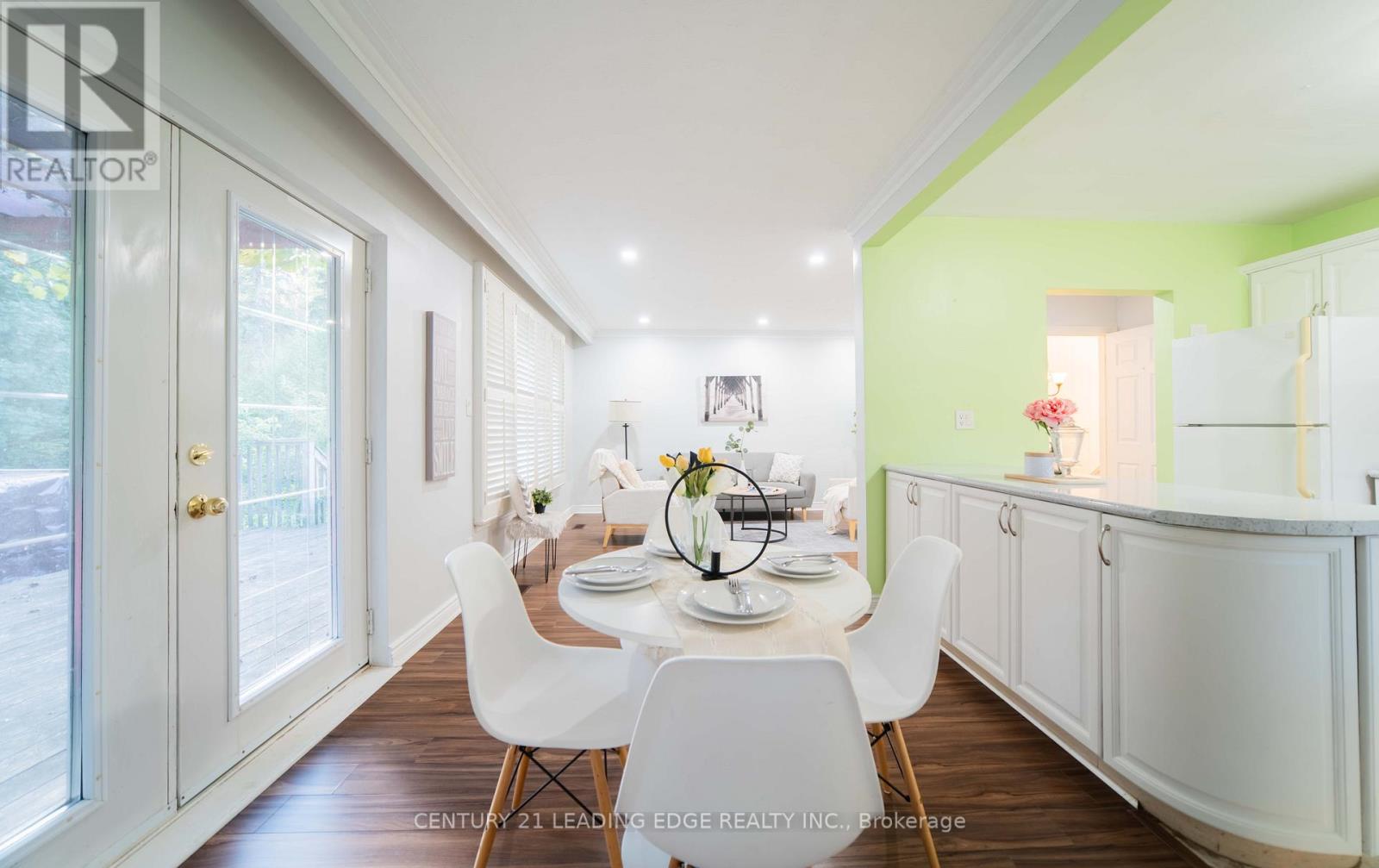 50 Meldazy Drive, Toronto, Ontario  M1P 4G1 - Photo 8 - E12440065