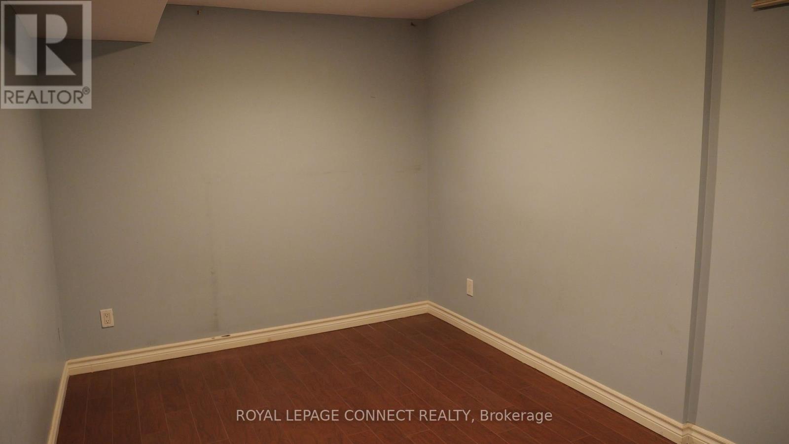 Bsmt - 302 Springdale Boulevard, Toronto, Ontario  M4C 2A2 - Photo 12 - E12440071