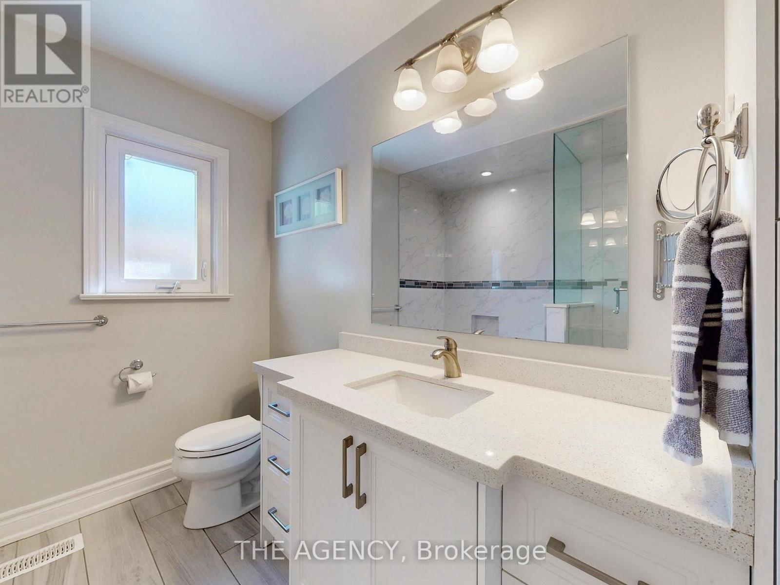 102 Meldazy Drive, Toronto, Ontario  M1P 4G3 - Photo 16 - E12440114