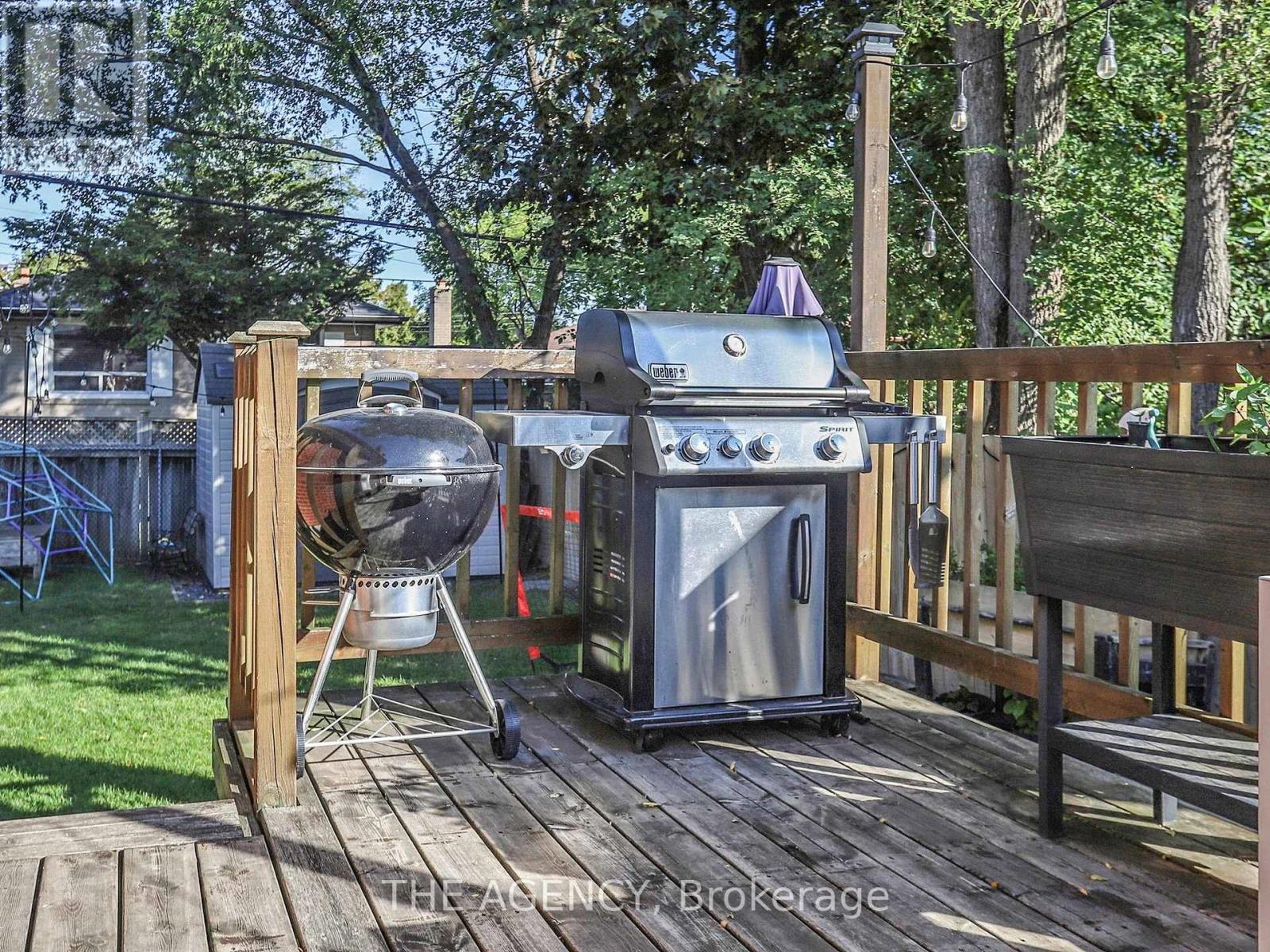 102 Meldazy Drive, Toronto, Ontario  M1P 4G3 - Photo 33 - E12440114