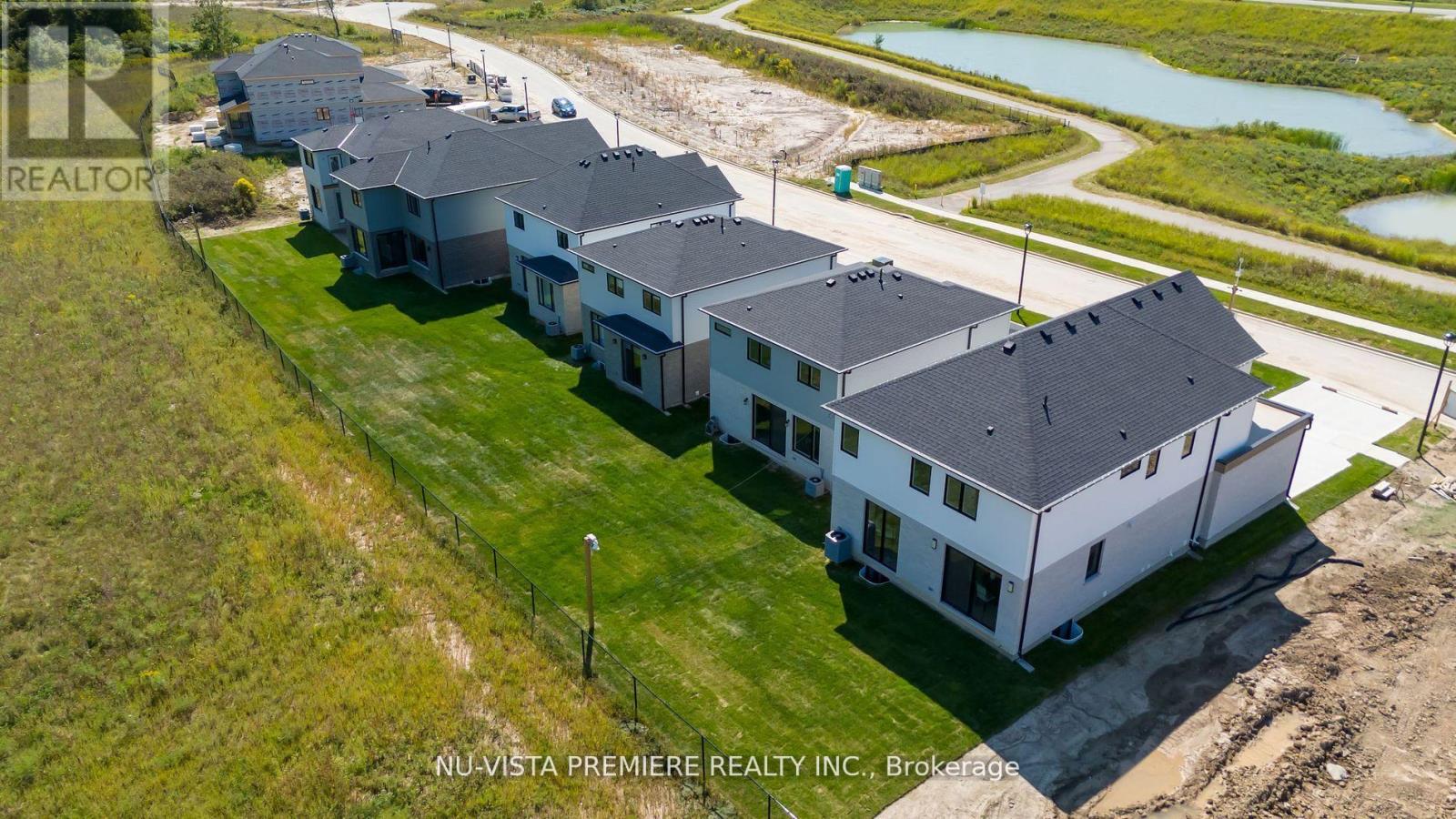 1181 Honeywood Drive, London South, Ontario  N6M 1C1 - Photo 6 - X12395244