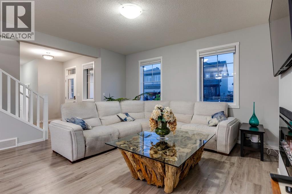 572 Southwinds Close Sw, Airdrie, Alberta  T4B 5L5 - Photo 10 - A2261124