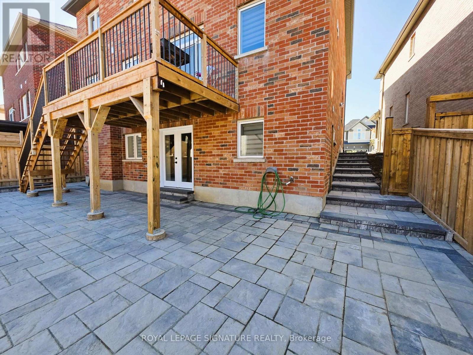 29 Conchita Street, Georgina, Ontario  L4P 0H4 - Photo 14 - N12440038