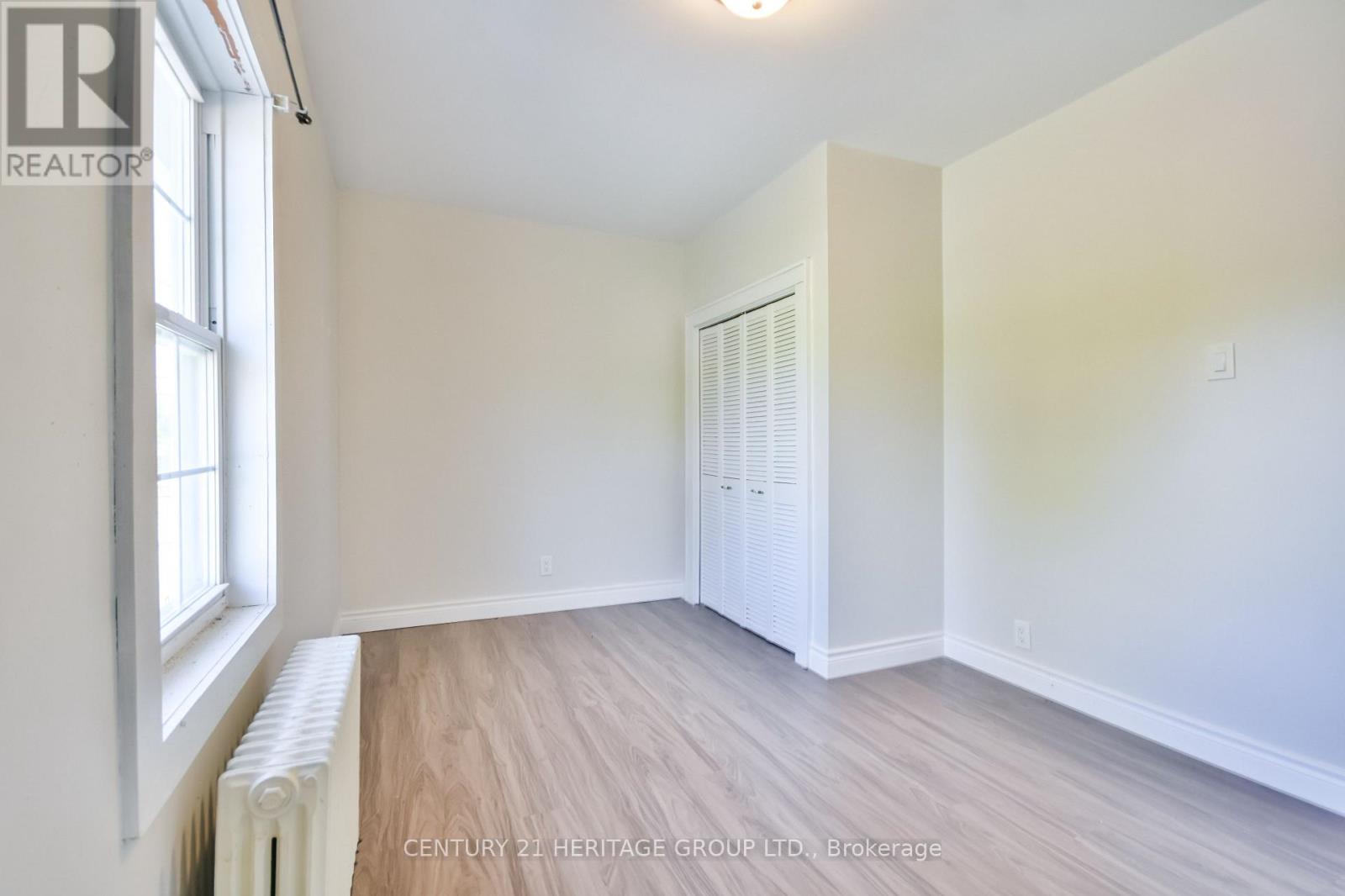 1 - 280 Bells Lane, Innisfil, Ontario  L0L 1R0 - Photo 11 - N12440044