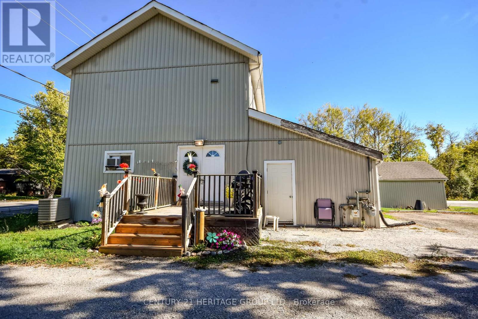 1 - 280 Bells Lane, Innisfil, Ontario  L0L 1R0 - Photo 2 - N12440044