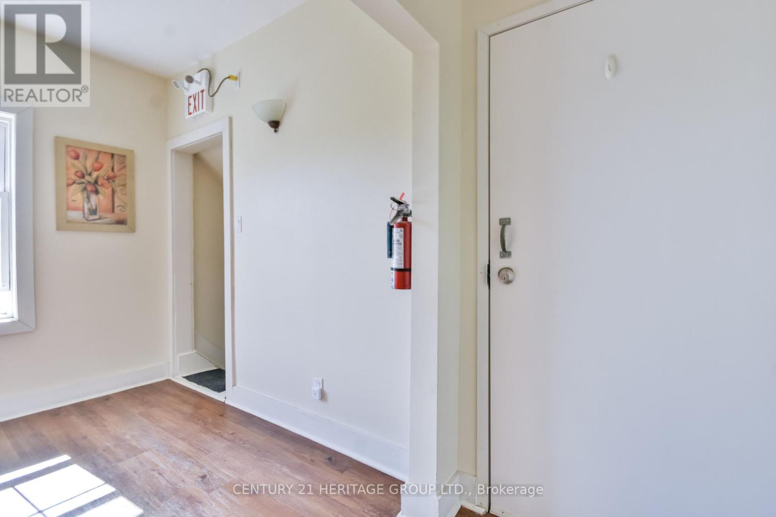 1 - 280 Bells Lane, Innisfil, Ontario  L0L 1R0 - Photo 4 - N12440044