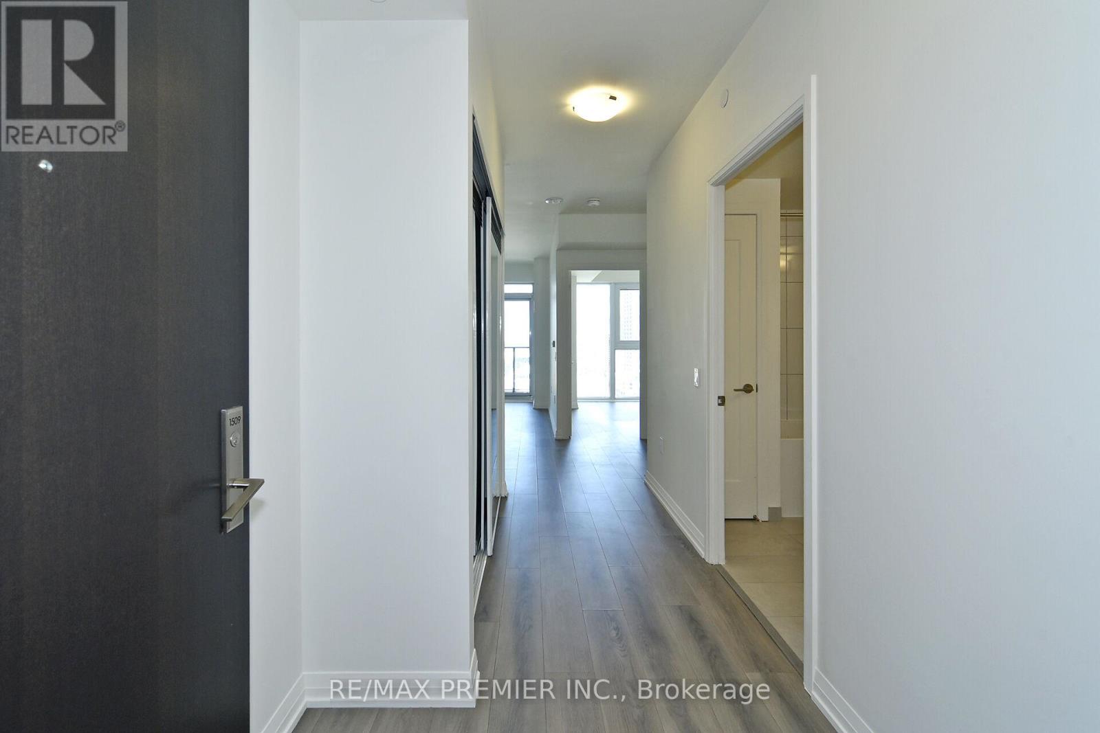 1509 - 9000 Jane Street, Vaughan, Ontario  L4K 0M6 - Photo 4 - N12440080