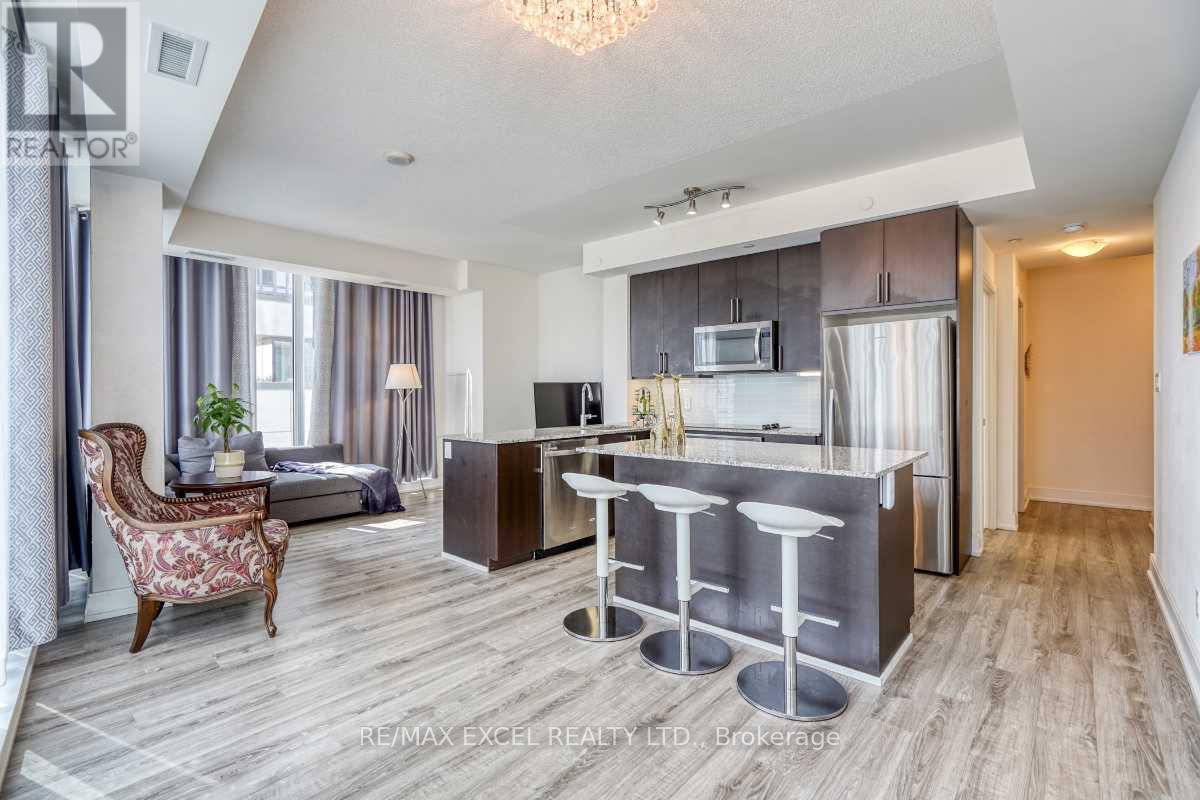 202a - 9608 Yonge Street, Richmond Hill, Ontario  L4C 0X4 - Photo 11 - N12440116