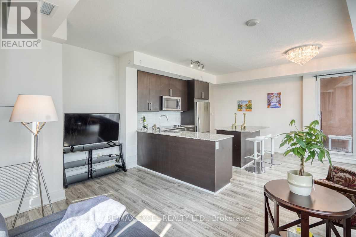 202a - 9608 Yonge Street, Richmond Hill, Ontario  L4C 0X4 - Photo 6 - N12440116