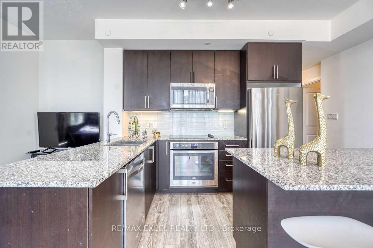 202a - 9608 Yonge Street, Richmond Hill, Ontario  L4C 0X4 - Photo 9 - N12440116