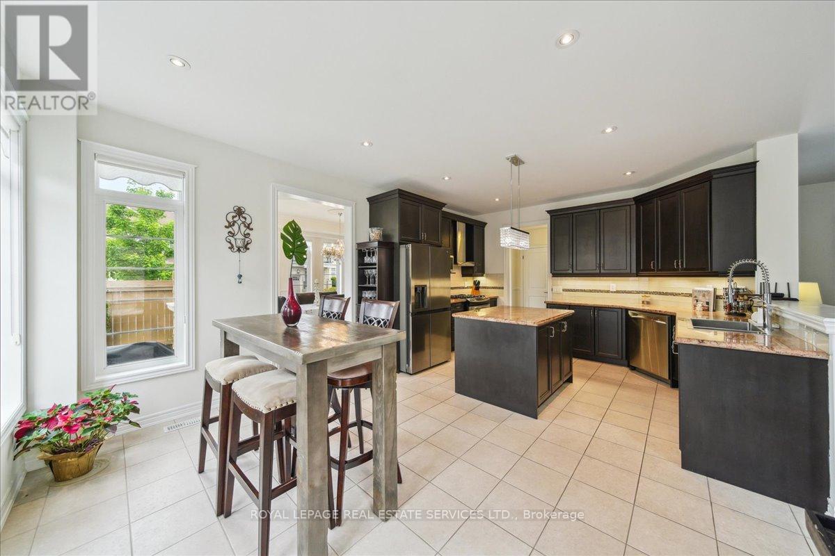 3150 Trailside Drive, Oakville, Ontario  L6M 0P6 - Photo 17 - W12438196