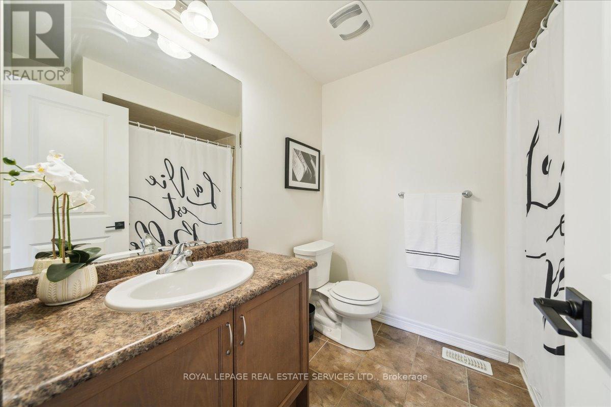 3150 Trailside Drive, Oakville, Ontario  L6M 0P6 - Photo 35 - W12438196