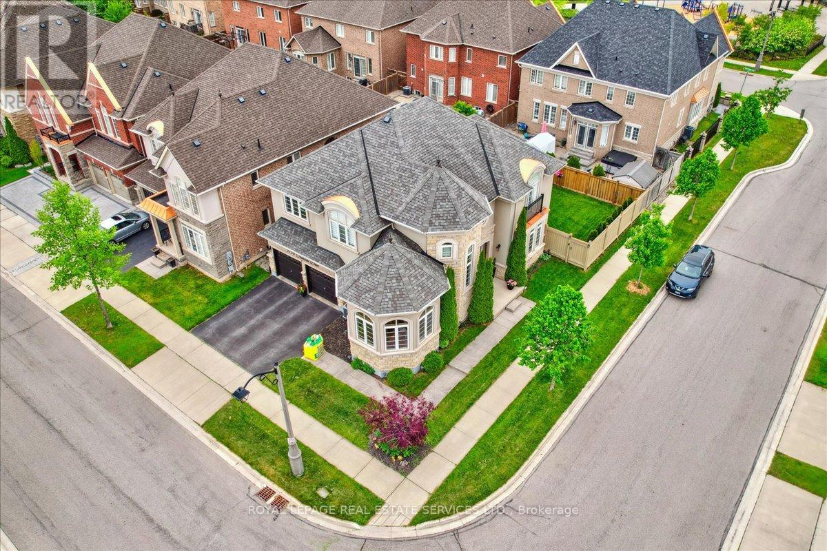 3150 Trailside Drive, Oakville, Ontario  L6M 0P6 - Photo 47 - W12438196