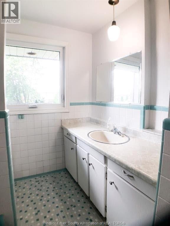 541 Lakeview Avenue, Windsor, Ontario  N8P 1E1 - Photo 16 - 25025078