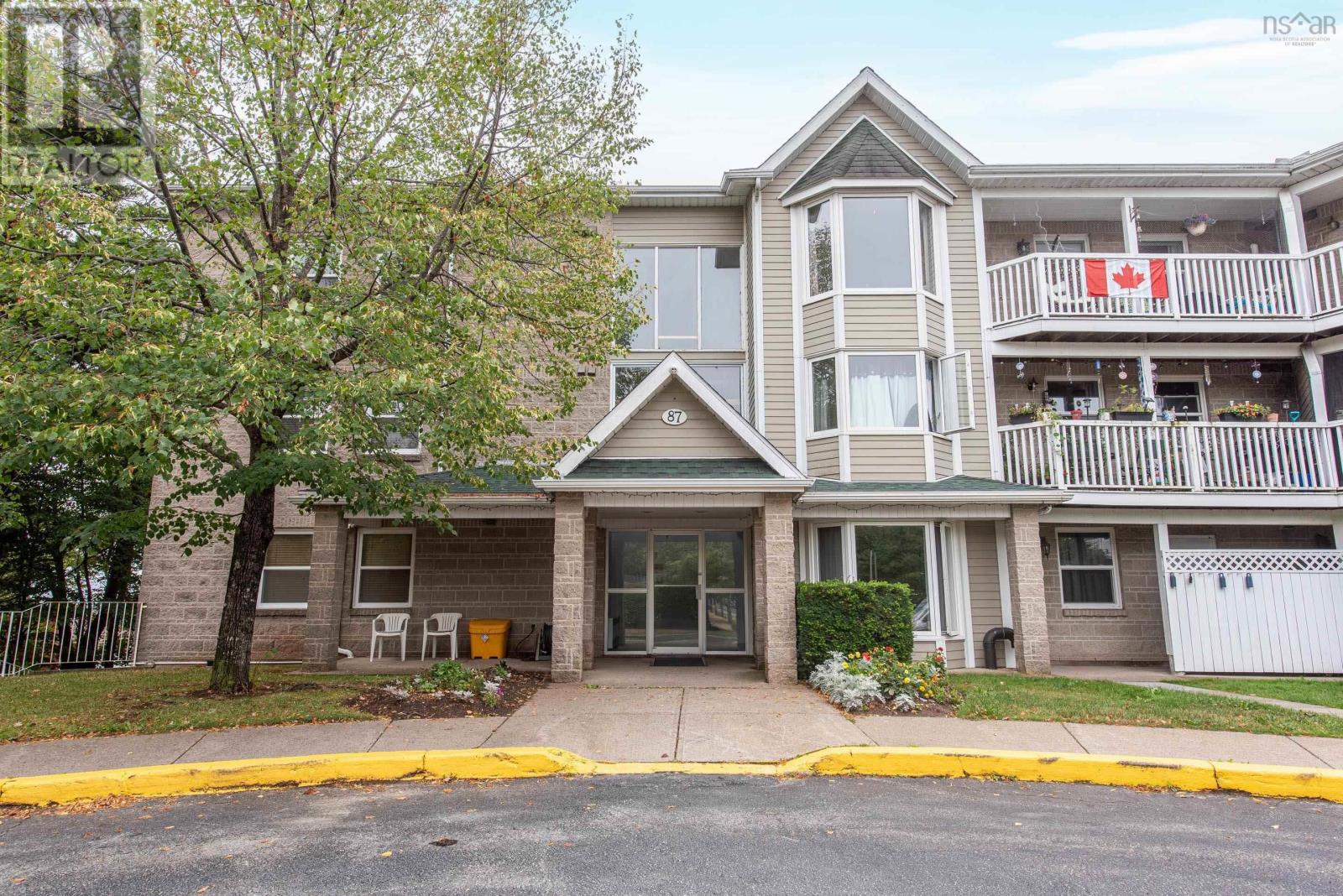 109 87 Kearney Lake Road, Halifax, Nova Scotia  B3M 4H1 - Photo 1 - 202521807
