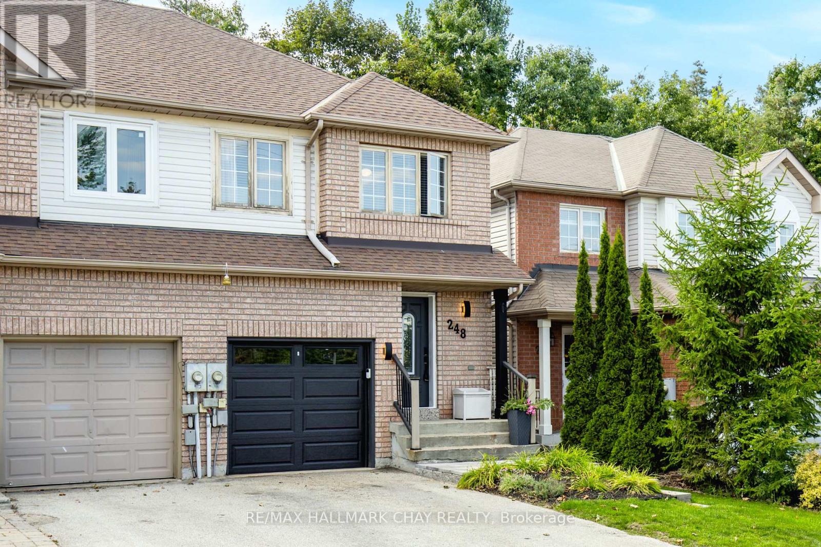 248 FERNDALE DRIVE S, Barrie, Ontario