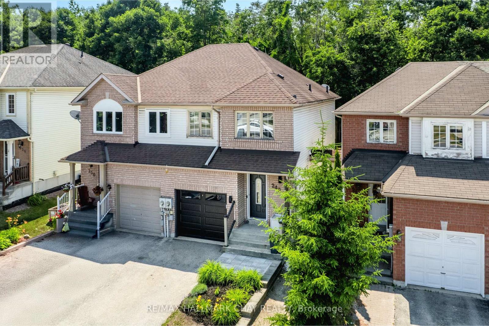 248 Ferndale Drive S, Barrie, Ontario  L4N 8J9 - Photo 3 - S12440057