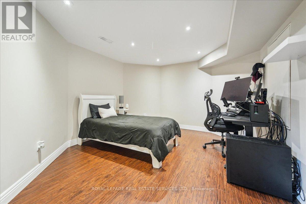 3150 Trailside Drive, Oakville, Ontario  L6M 0P6 - Photo 37 - W12438196
